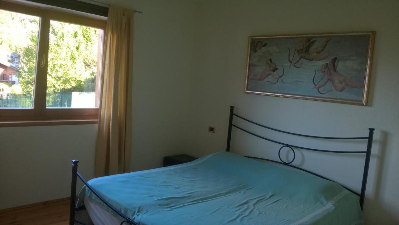 Appartamento Casa Adriana Saint-Vincent Esterno foto